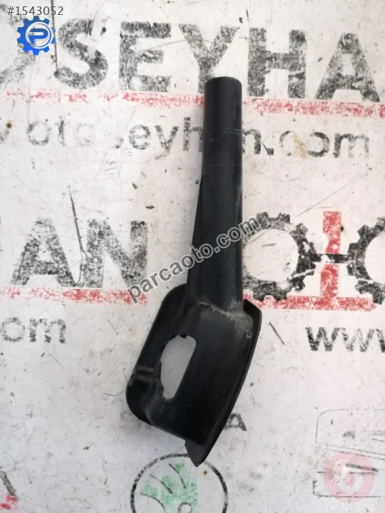 5K6810899A volkswagen golf 6 depo kapağı su tahliye borusu