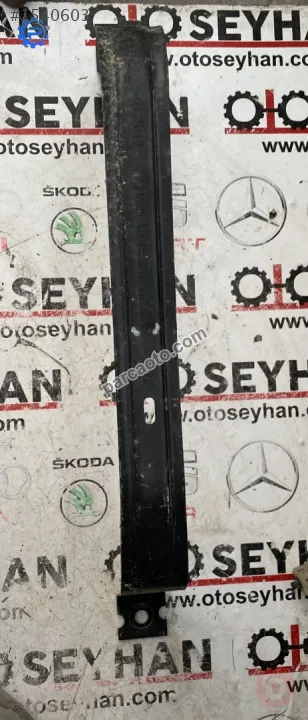 5Q0201656F volkswagen  golf octavia leon yakıt deposu tutucu