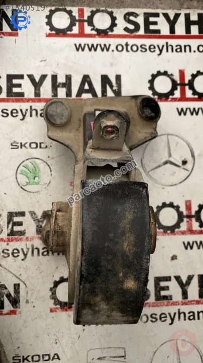 toyota corolla 2017 1.33 manuel şanzıman alt kulağı arka