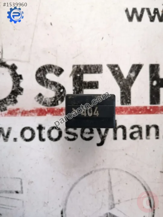 7M0951253C vw audi seat skoda 404 nolu röle