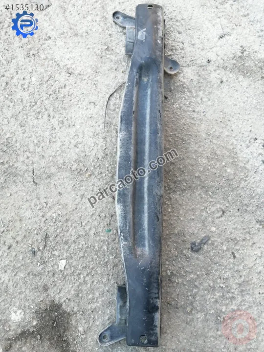 Seat ibiza 2001 arka tampon demiri