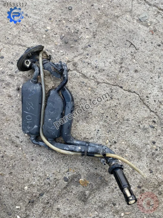 volkswagen caddy 2001 dizel yakıt deposu dolum borusu volkswagen caddy 2001 dizel yakıt deposu dolum borusu