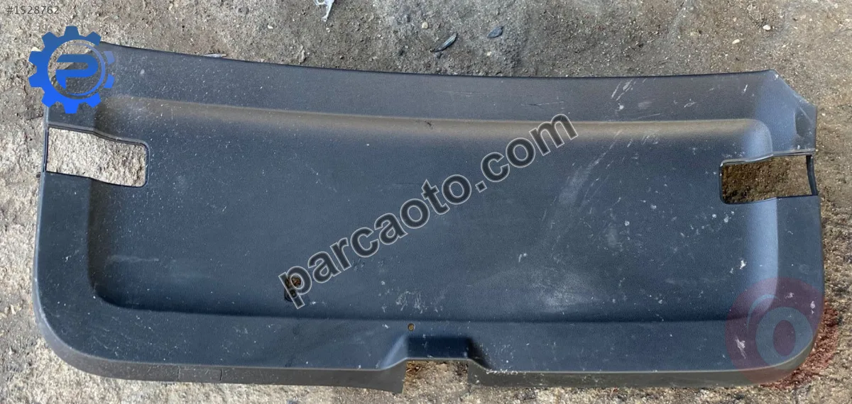 657867975A skoda scala hatchback 2020 bagaj kapağı kaplaması