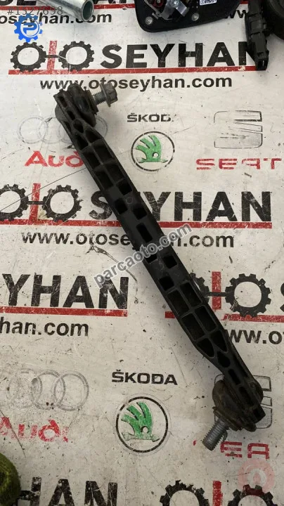 2Q0411315 skoda scala polo fabia ibiza ön viraj askı kolu