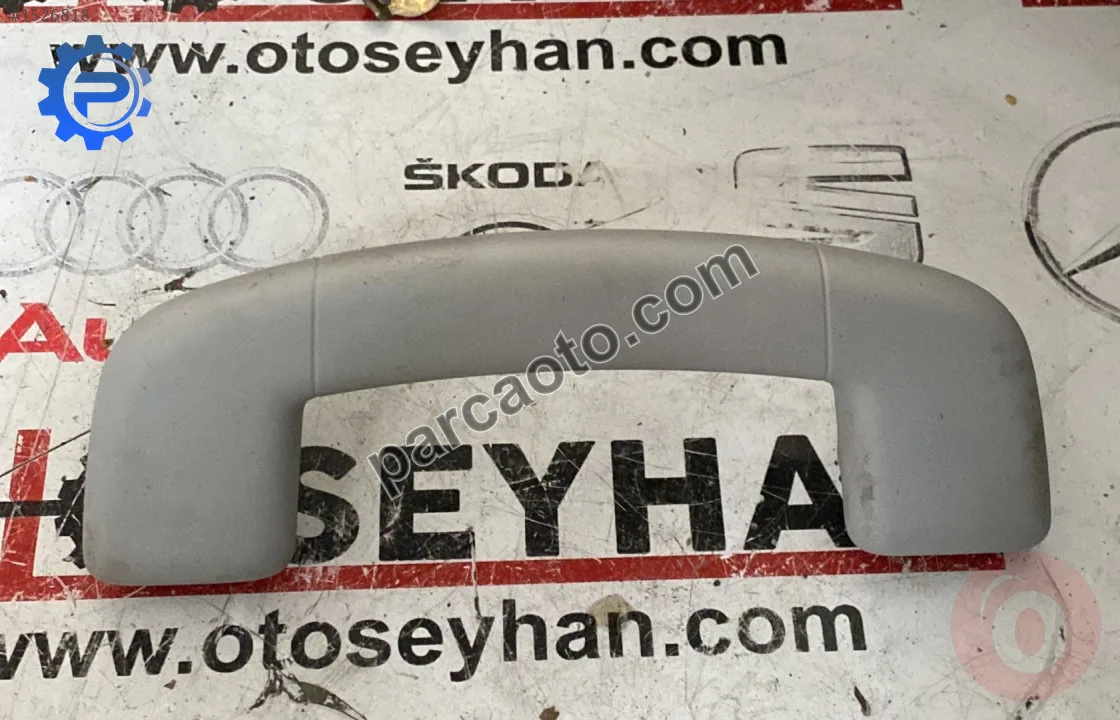 2G0857607 skoda scala polo 2020 sağ ön tavan tutamağı