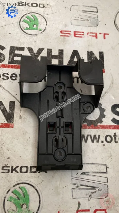 5Q1971303D skoda scala kalorifer kazanı beyin tutucu braketi