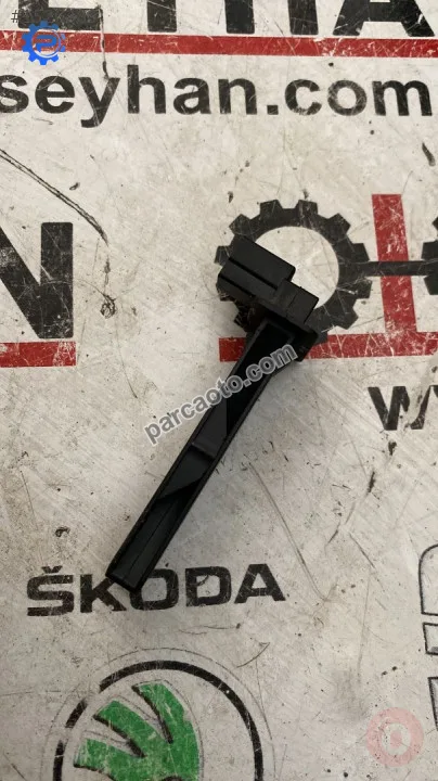 5Q0907543 skoda scala polo golf  kalorifer sıcaklık sensörü