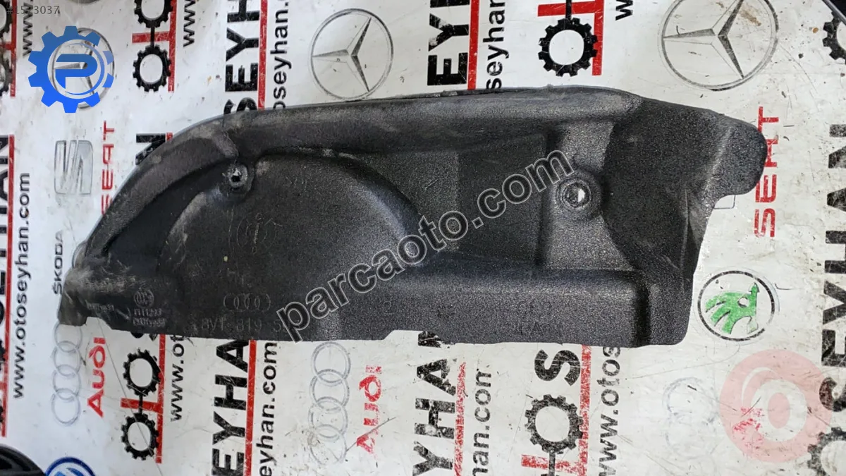 8V1819593 audi a3 2019 kalorifer alt kaplaması