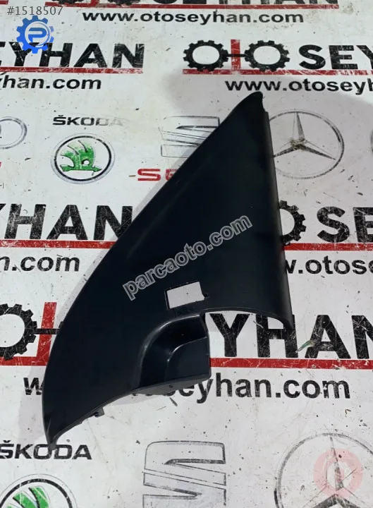 657837974 skoda scala 2020 sağ ön kapı cam kenar kaplaması