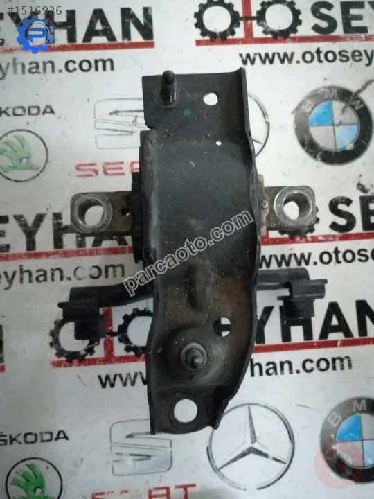 Seat toledo 2012-2019 1.6 tdi cay sol motor şanzıman kulağı