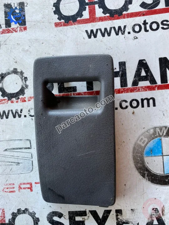 nissan vanetta cargo 1998 iç göğüs sigorta kutusu kapağı