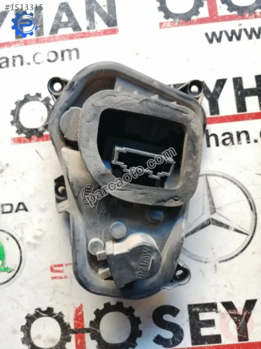 18489602 seat toledo 2012-19 sağ dış stop duyu