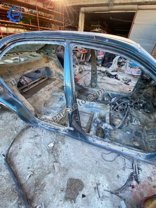 toyota carina 1998 sağ marşbiyel direk