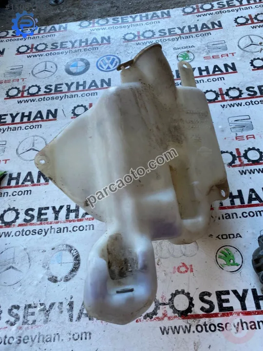 28910-9C000 nissan vanetta cargo 1998 silecek su bidonu