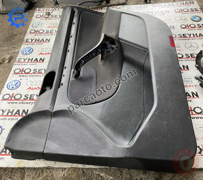 volkswagen golf 5 sağ ön kapı kartonu