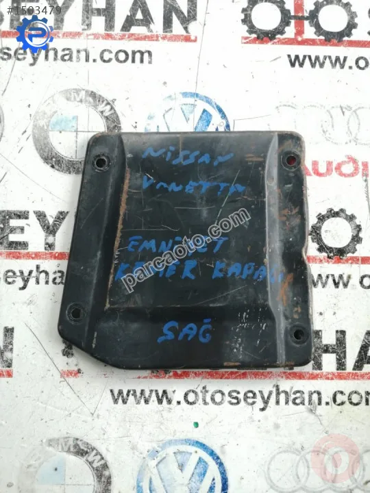 Nissan vanetta cargo sağ ön emniyet kemer kapağı