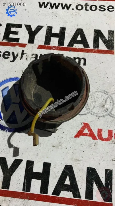 bmw 5.20 E34 ön far kapağı