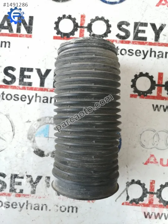 Audi a3 2008 sağ ön amortisör tozluk