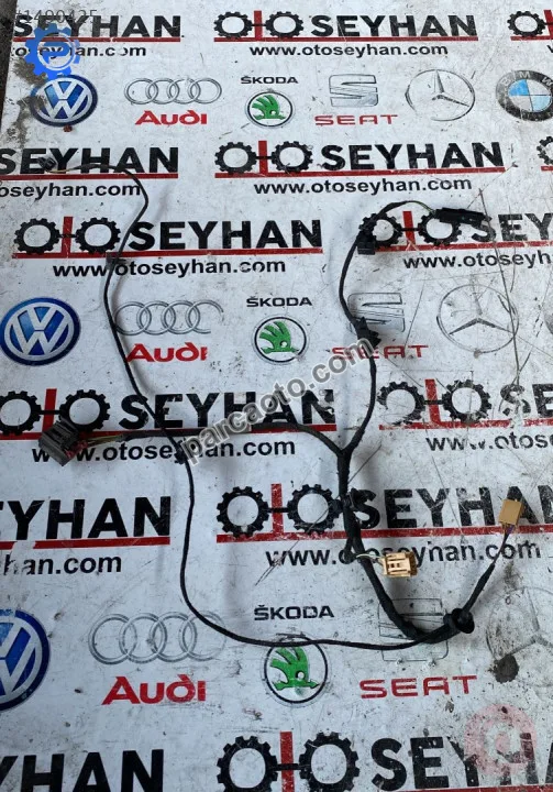 8W0971693B audi a4 2017 sol arka kapı kartonu tesisatı