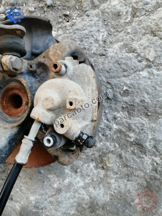 Seat ibiza 1999 sağ ön fren merkezi