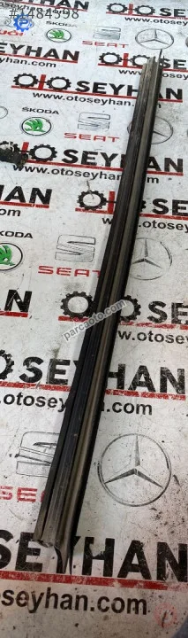 1P0839471B seat leon 2005-13 kapı iç cam sıyırıcı fitil
