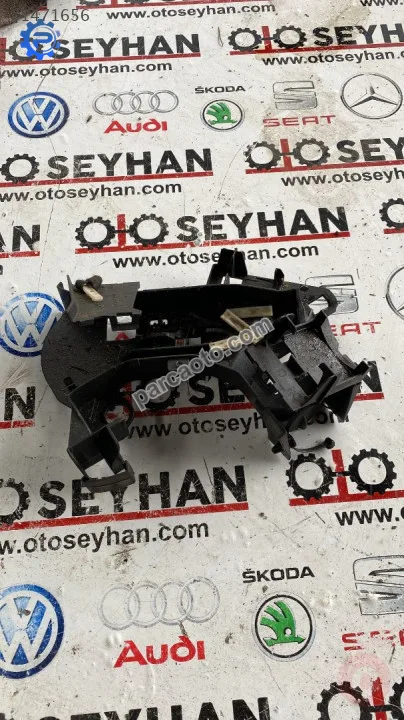 1K0971615CN audi a3 sportback 2008 ön dış tesisat kanalı