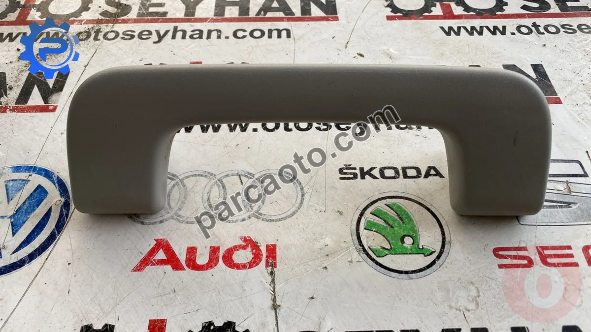 8P0857607M audi a3 sportback 2008 sol ön tavan tutamağı