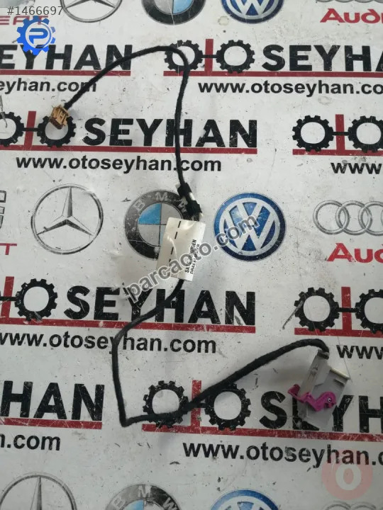 8P4971693S audi a3 sportback 2008 sol arka kapı cam düğmesi