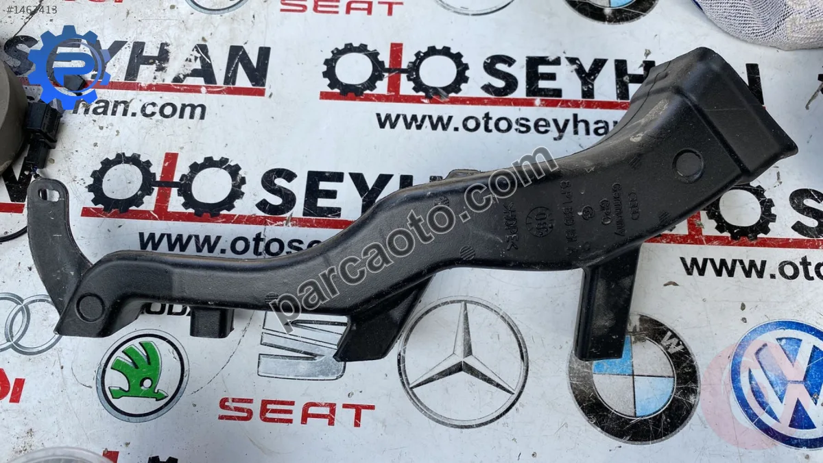 8P1819151A audi a3 2008 sol ön ayak havalandırma borusu