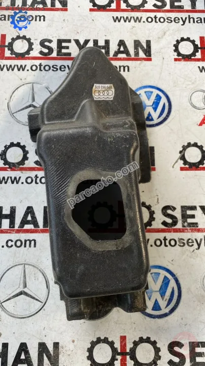 8P0863876 audi a3 2008 vites mekanizması koruyucu kaplaması