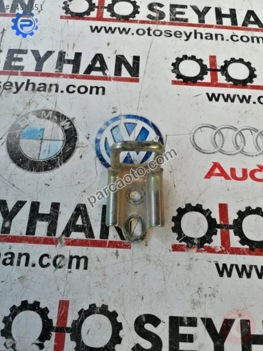 Toyota carina 1998 arka koltuk kilit yuvası sol