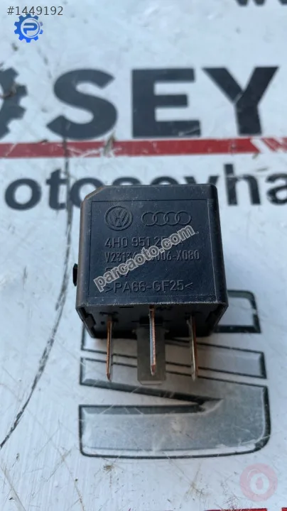 4H0951253A volkswagen audi seat skoda 645 nolu röle