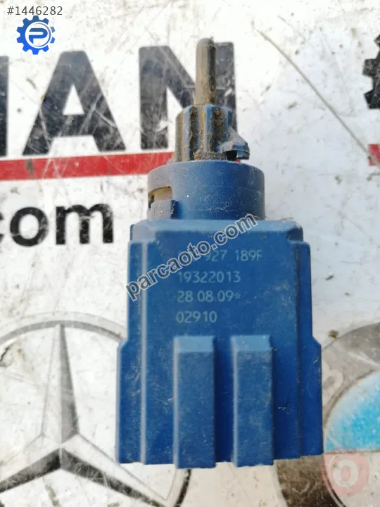 1J0927189F volkswagen audi debriyaj pedal müşürü