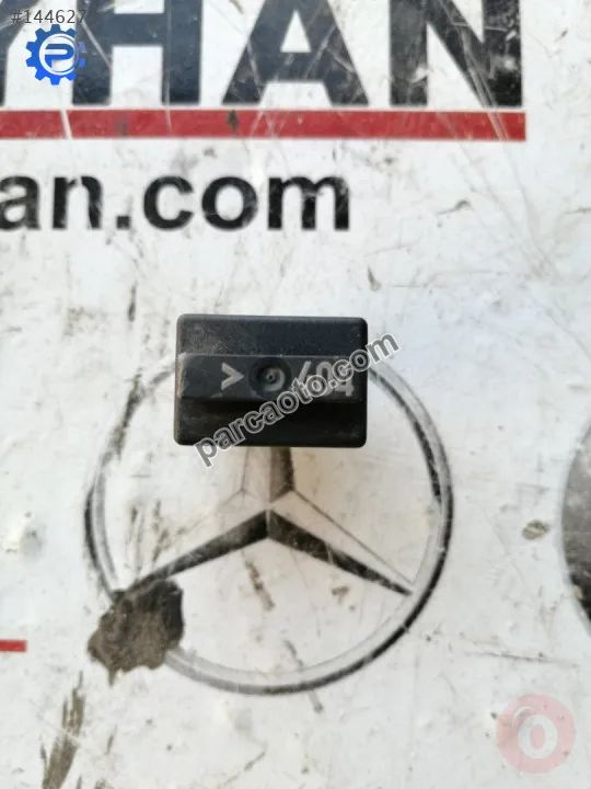 7M0951253C vw audi seat skoda 404 nolu röle
