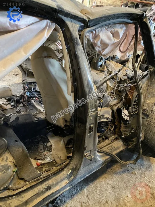 volkswagen passat b8 2018 sağ marşbiyel