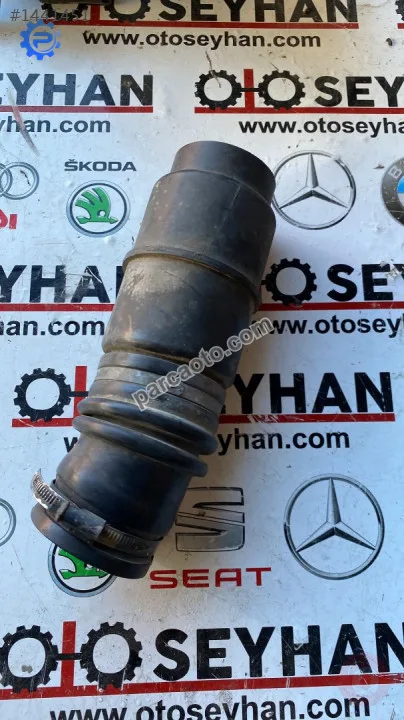 volkswagen golf 4 1.6 akl hava borusu