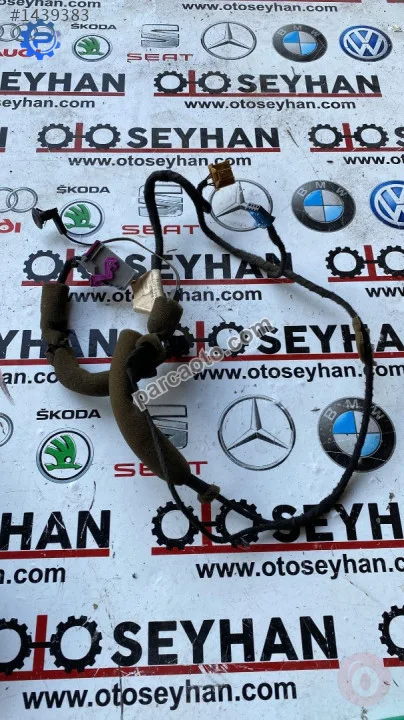 2K0971557G volkswagen caddy 2005 sol ön kapı kartonu tesisat