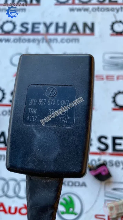 2K0857877D vw caddy sağ ön koltuk emniyet kemeri kilidi