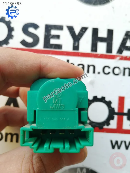 1C0945511A volkswagen caddy fren pedal müşürü yeşil