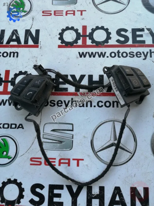 9123288 BMW X1 E84 direksiyon simidi tuş takımı 9123288 BMW X1 E84 direksiyon simidi tuş takımı