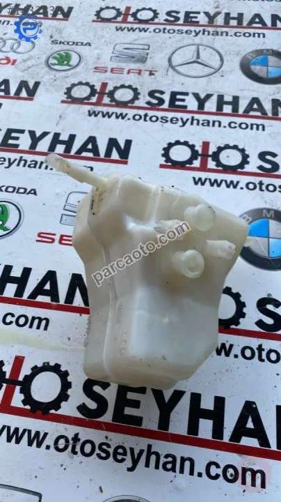 bmw x1 E84 ana fren merkezi fren hidrolik bidonu deposu bmw x1 E84 ana fren merkezi fren hidrolik bidonu deposu