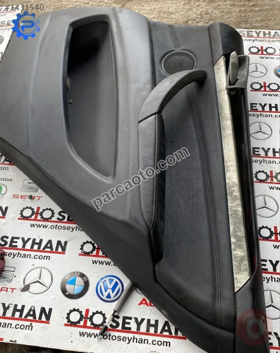 bmw x5 E70 sağ arka kapı kartonu