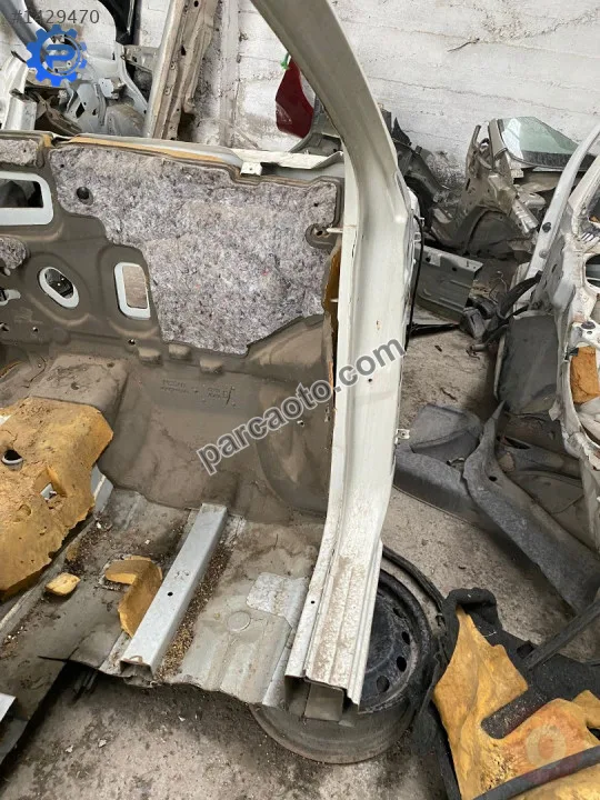 nissan qashqai 2016 J11 sağ ön podya