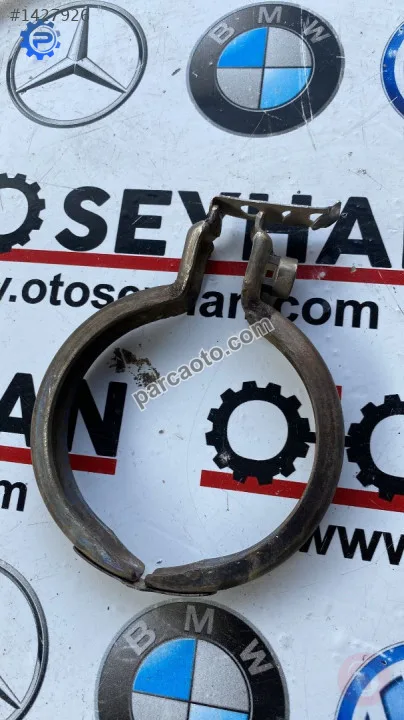8W0253725C volkswagen audi egzoz kelepçesi