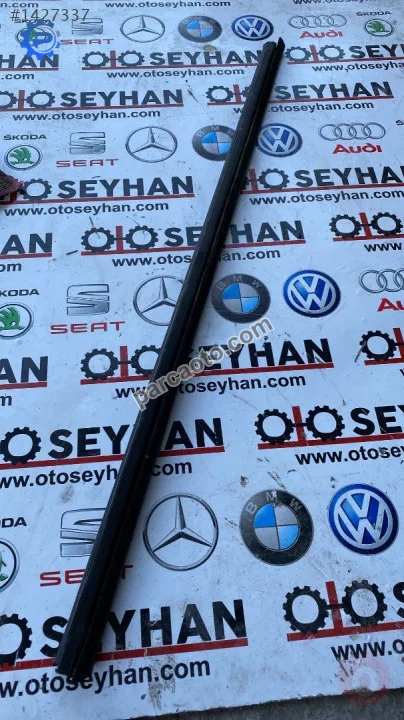 6V0837480B skoda fabia sağ ön kapı iç cam sıyırıcı fitil