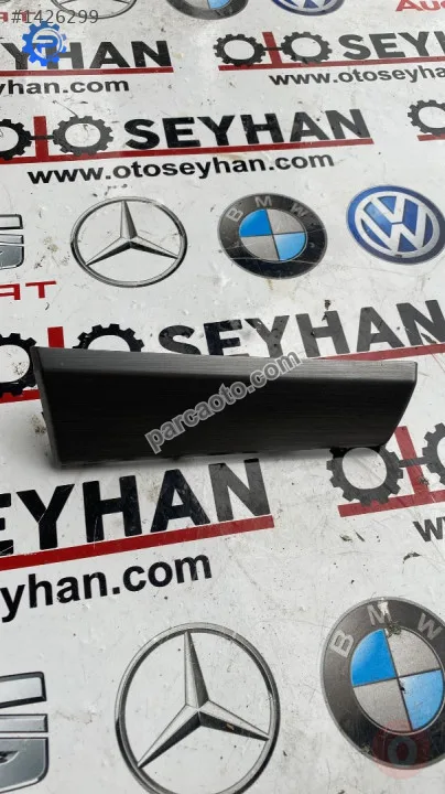 3G1853261N vw passat b8 sol göğüs havalandırma alt çıtası