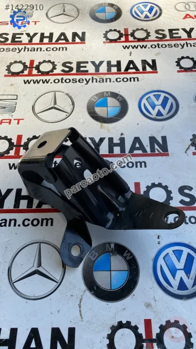 toyota yaris 2012 sağ ön koltuk bağlantı demiri