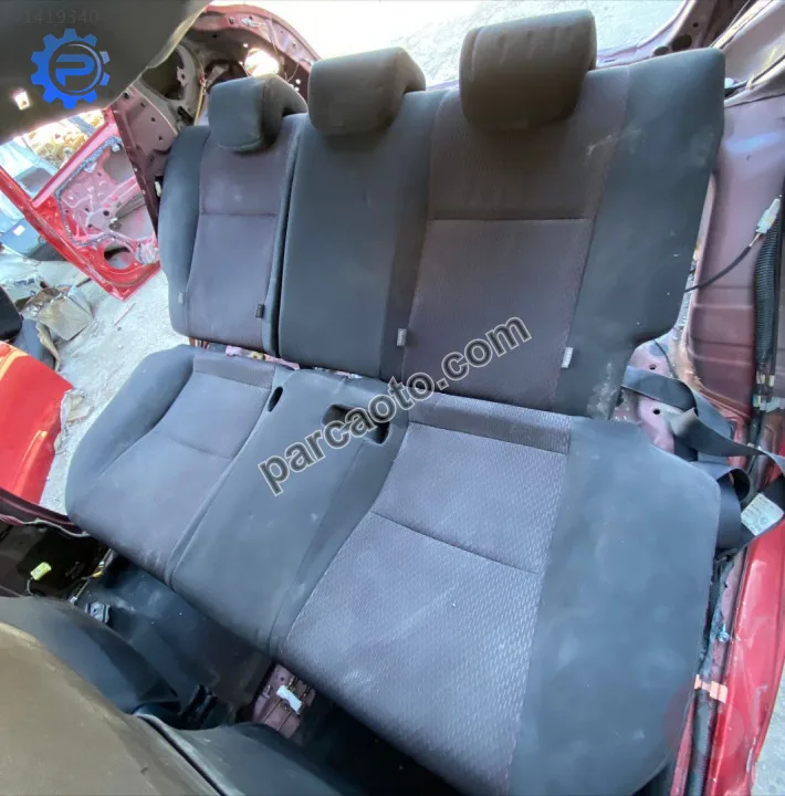 toyota yaris 2012 arka koltuk takımı