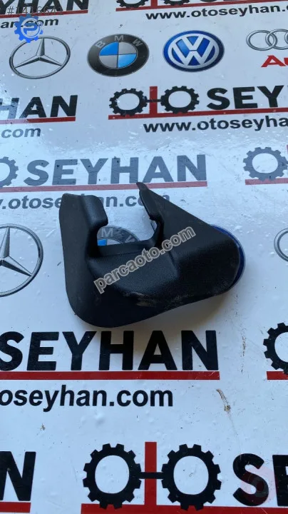 72137-0D110 toyota yaris 2012 ön koltuk ray kapağı