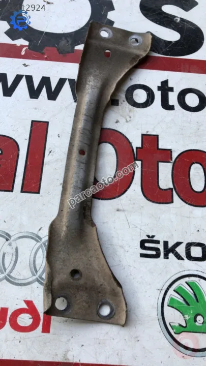 1K0802128C skoda octavia alt şase destek demiri